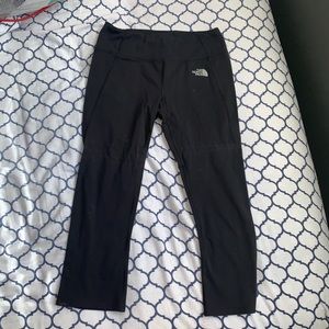 The North Face black cropped leggings